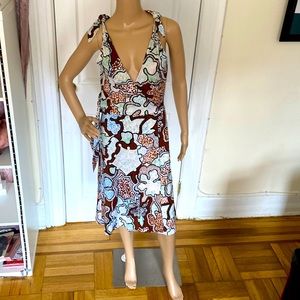 Dress DIANE VON FURSTENBERG 100% silk size 10 🌺🌸🌹🌺💃🏻